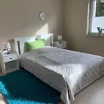 Grosszuegige Mit Schreibtischarbeitsplatz In Genthin Ot *